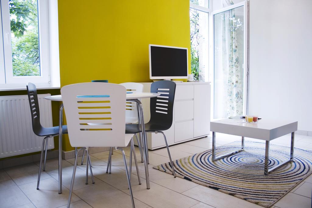 Flowers City Center Apartments Zagreb Room photo